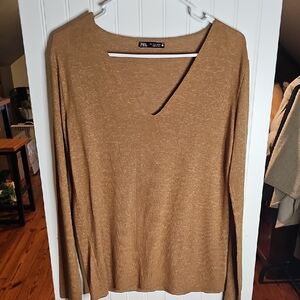 Zara Camel V-Neck Lightweight Knit Sweater